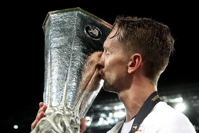 40岁詹姆斯23分阿伦27+14 骑士力克湖人8连胜